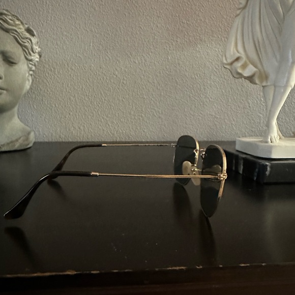 Ray Bans-Hexagonal Flat lens with leather case - Picture 3 of 4